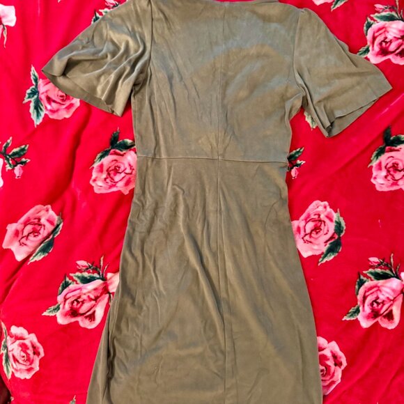 Kensie Olive Green Faux Suede Twist Front Tulip Hem Dress Women’s Size M - Picture 5 of 13